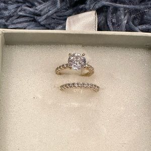 High-end CZ Diamond Solitaire & 14k ygp